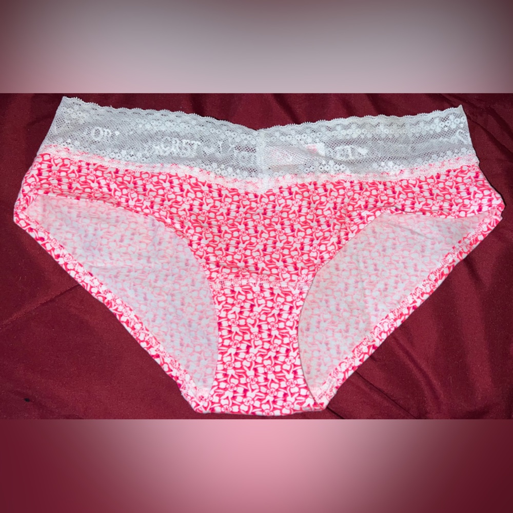 Victoria’s Secret Low-Rise Hip Huggers